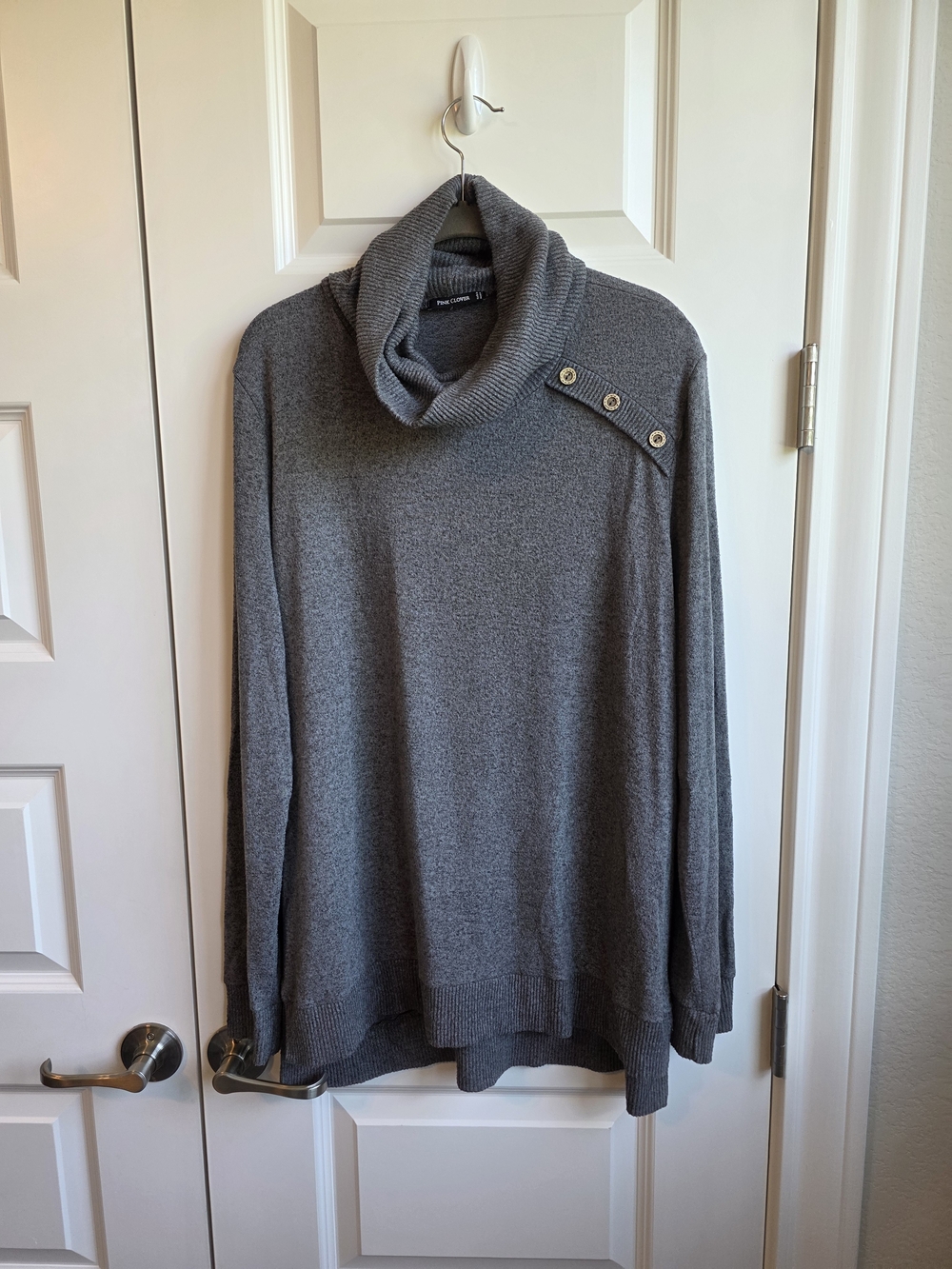Pink Clover Gray Cowl Neck Tunic Sweater XL Button Detail Hi Low Hem